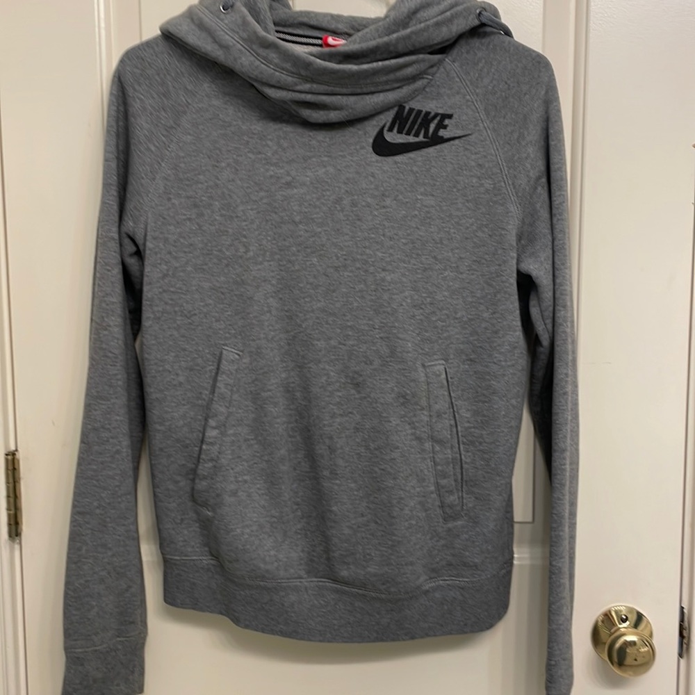 NIKE SWEATSHIRT